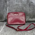 Michael Kors  Jet Set DK Berry Crossbody Photo 3