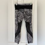 Lululemon Goal Crusher 7/8 Tight Dottie Tribe White Black/Black Size 4 Photo 13