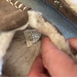 UGG  Women’s Sz 7 Brown Suede Moccasin Slippers Photo 1