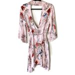 Gimmicks by BKE Gimmicks Pink Floral Cut-Out Convertible Faux Fur Collar Size Medium Photo 2