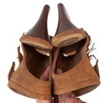 Vince Camuto EUC Leather Jadon Fringed Sandal
Booties Sz. 6.5 Photo 5