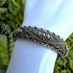 Silver tone ornate hinged bangle bracelet Photo 0