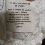 Decree  L Floral Lace Stretch Long Tank Top in White Photo 2