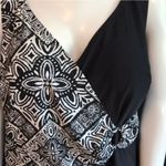 Avenue EUC  Swim Black & White One Piece Swimsuit (18) Photo 2