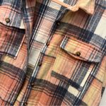 Boutique Pink & Grey Plaid Button Up Collared Flannel Shacket Sz XL Blue Photo 3
