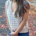 Abercrombie & Fitch Sweater Vest Photo 0