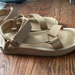 Abercrombie & Fitch Flatform sandals Photo 0