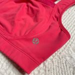 Lululemon Ta Ta Tamer III Bra Size 34D in Pink Photo 3