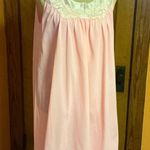 Vintage 60s pink embroidered night gown Size L Photo 8
