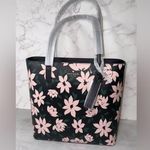 Kate Spade  K1863 Jana Winter Blooms Medium Tote Handbag Shoulder Bag Photo 0