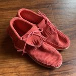 Minnetonka ‎ perforated leather fringe booties size 6.5 Photo 1