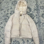 Aritzia  Super Puff Photo 0