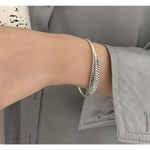 Boutique NEW Women's 925 Sterling Silver Engraved Feather Cuff Bracelet,‎ Adjustable Photo 6
