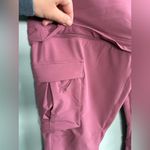 The North Face  Bridgeway Zip Off 3-1 Pants Womens 2
Maybe Shorts Capri Gorpcore Photo 1