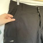 L.L.Bean black shorts pockets women's size 16 regular nylon spandex summer pants Photo 2