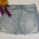 American Eagle Jean Skirt Women 6 Denim Raw Hem Distressed Short Light Wash AE # Photo 0