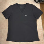 FIGS  Catarina One-Pocket Scrub Top Charcoal Grey Photo 0