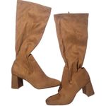 Nordstrom Rack Women's Tan Suede Block Heel Knee High Boots Size 10M Photo 0