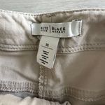 White House | Black Market 6 Pocket Bermuda Shorts Beige 10 EUC Photo 1
