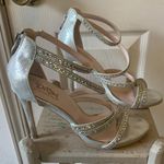 Diva By Benjamin Walk Size 8.5 Diva Iridescent Heels Photo 0