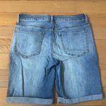 SO  Juniors Lowrise Bermuda Lightwash Jean Shorts Size 11 Photo 9