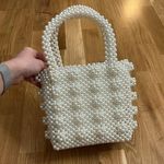 Hand beaded faux pearl handbag Photo 0