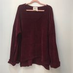 Fantastic Fawn  Boutique Vneck  Maroon Oversized sweater sz Medium Photo 38
