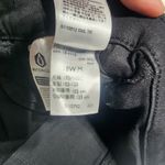 Levi's 724 high rise slim straight jeans size 38''x41'' women's black Photo 2