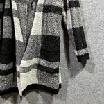New Directions Cardigan Sweater Women Medium Black White Plaid Knit Stretch Cozy Photo 4