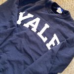 Champion YALE Crewneck Photo 0