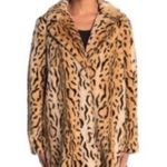 Love Token  FAUX FUR COAT Photo 1