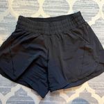 Lululemon Hotty Hot Short High-Rise 4” Photo 1
