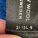 Vintage Kungshol AB Rattvik Sweden Women's Blue Striped Knit Wool Shawl Poncho Photo 8