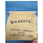 Hanes VTG 80s Sew Goes It Teddy Bear Rainbow Sweatshirt M Blue USA Made Photo 3