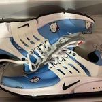 Hello Kitty Nike Prestos Photo 0