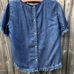 DL1961  Chambray Button Back Top Small Photo 4