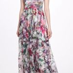 Marchesa Notte Floral Off Shoulder Appliqué 3D Formal Evening Gown Size 14 White Photo 4