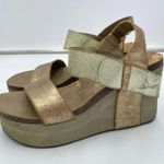 OTBT  Women's Bronze Bushnell Leather Wedge Platform Sandals Size 9 Photo 1