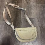 Lululemon  belt bag Photo 0