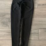 Black textured booty scrunch leggings Size XS Photo 3