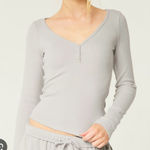 Gilly Hicks Hollister Top Gray  Photo 0