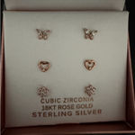 Kohls  earring set Photo 0