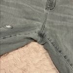 American Eagle Light Gray Next Level Stretch Ripped Jegging Short Jeans Photo 4