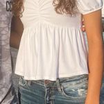 Planet Gold White puff sleeve top Photo 0