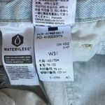 Levi's Levi’s Light Wash High Waisted Mom Distressed Jean Shorts Women’s Size 31/12 Photo 11