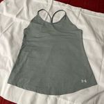 Under Armour  Tank  Photo 0
