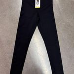 matty m women's leggings in black Photo 0