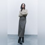 ZARA MIDI Pencil Skirt With Slit On The Back Photo 7