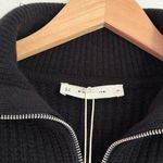 Everlane The Half-Zip Sweater in Luxe Merino in Black, Size Medium Photo 6