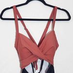 EoMenie Brown and Black One Photo 2